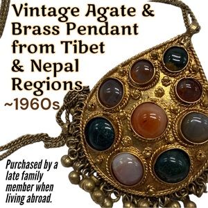 VTG Agate & Brass Pendant & Chain from Tibet/Nepal Region